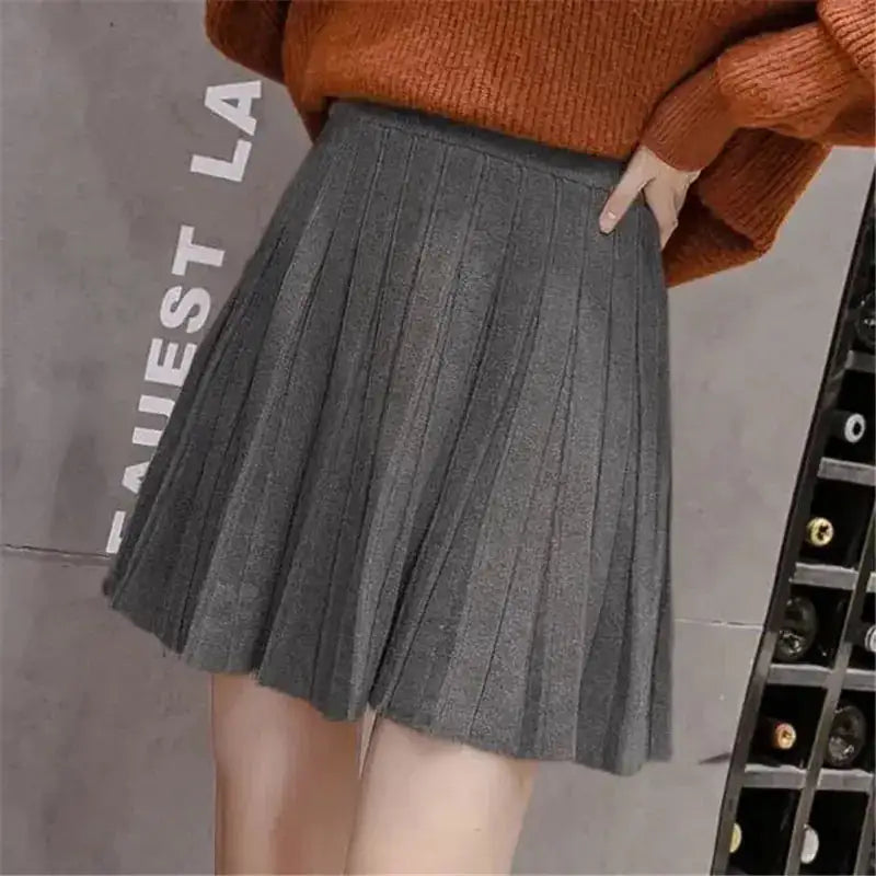 Mia | High Waist Knitted Mini Skirt