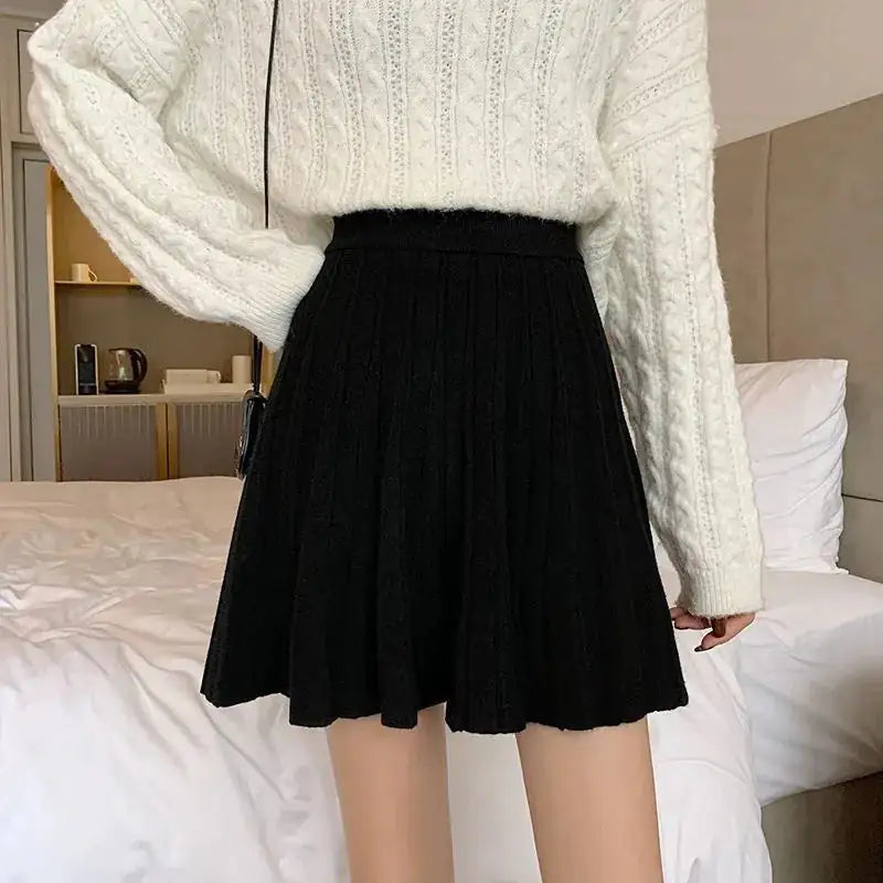 Mia | High Waist Knitted Mini Skirt